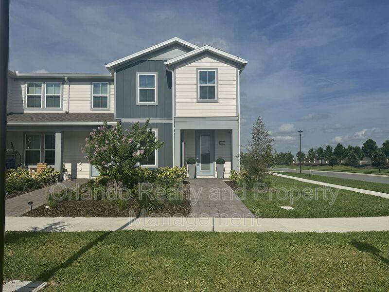 Townhouse for rent at 14202 Sapelo Beach Dr, Orlando, FL 32827