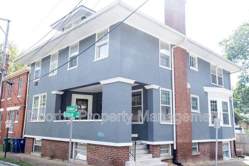 Apartment for rent at 621 Fortwood Place #1, Chattanooga, TN 37403