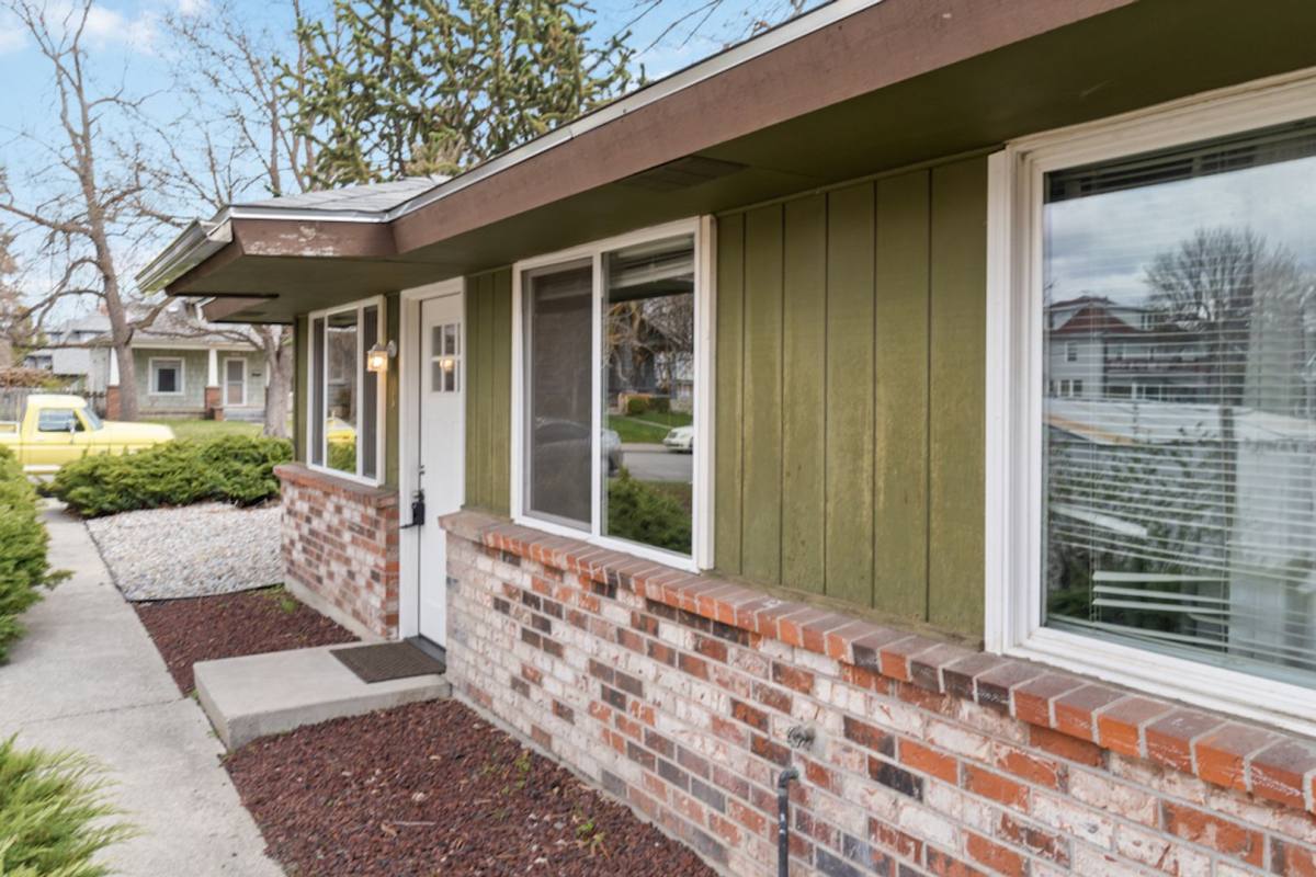 Apartment for rent at 723 W York Ave, Spokane, WA 99205