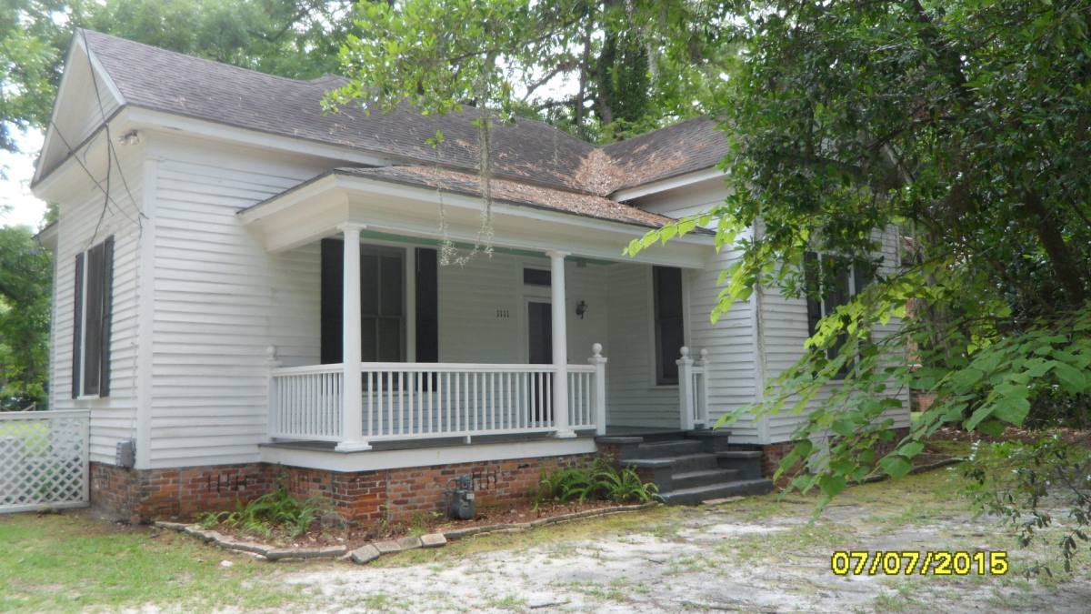 House for rent at 1111 N Toombs St, Valdosta, GA 31601