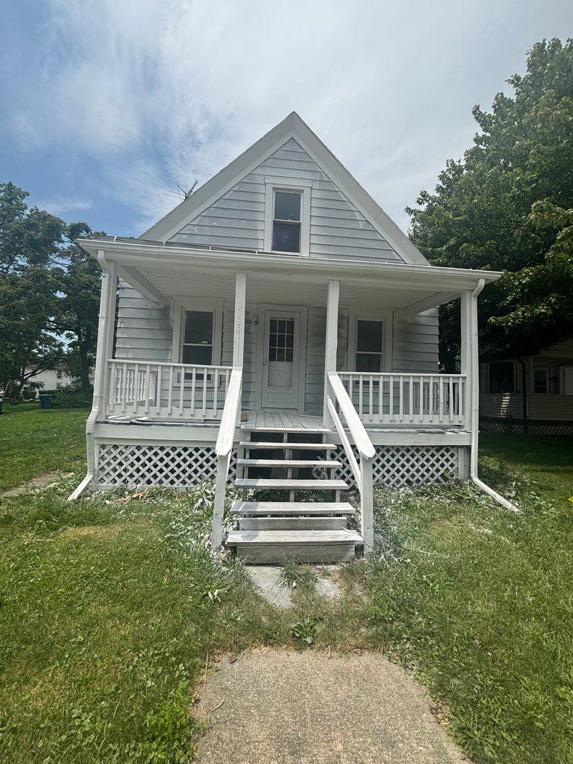 House for rent at 3132 Elyria Ave, Lorain, OH 44055