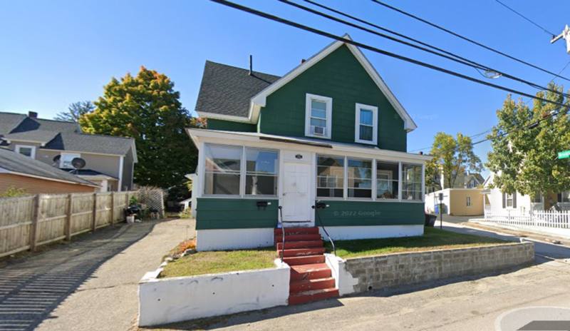 Apartment for rent at 114 Jewett St #2, Manchester, NH 03103