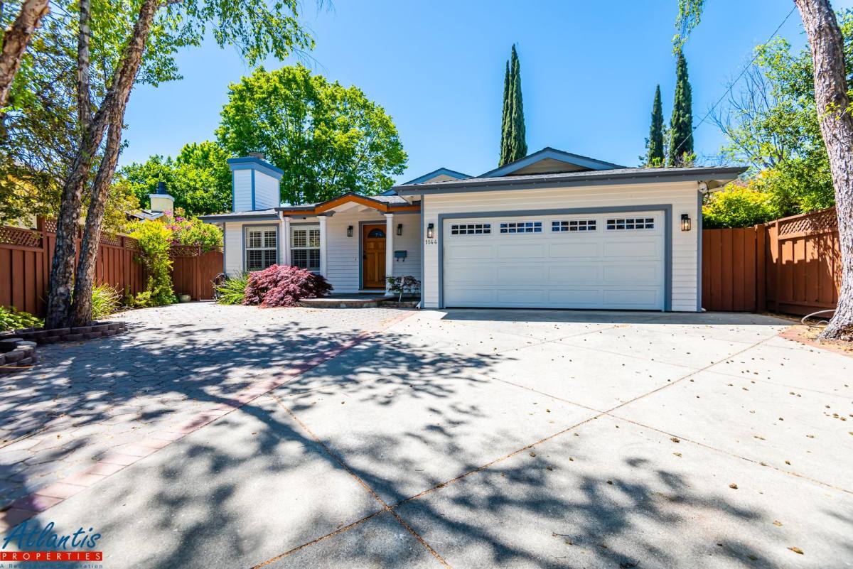House for rent at 1144 Derbyshire Dr, Cupertino, CA 95014