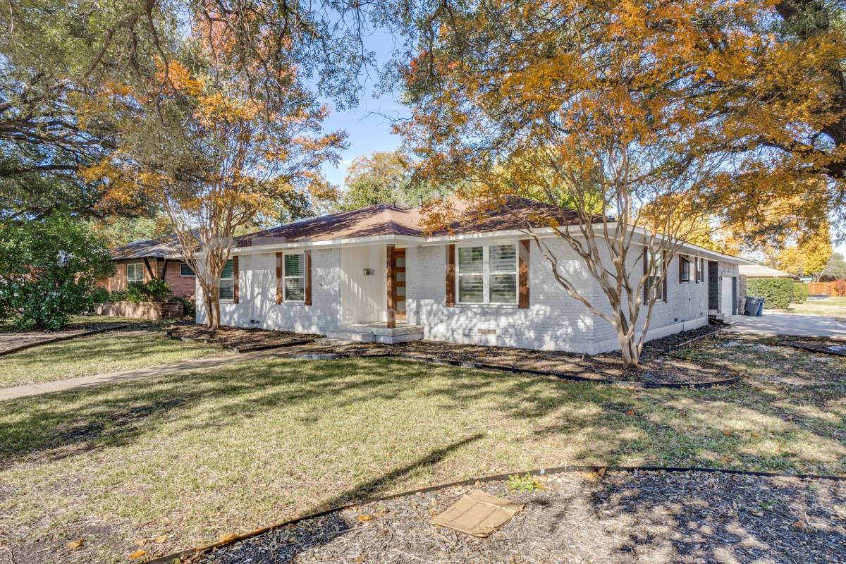 House for rent at 6353 E Lovers Lane, Dallas, TX 75214