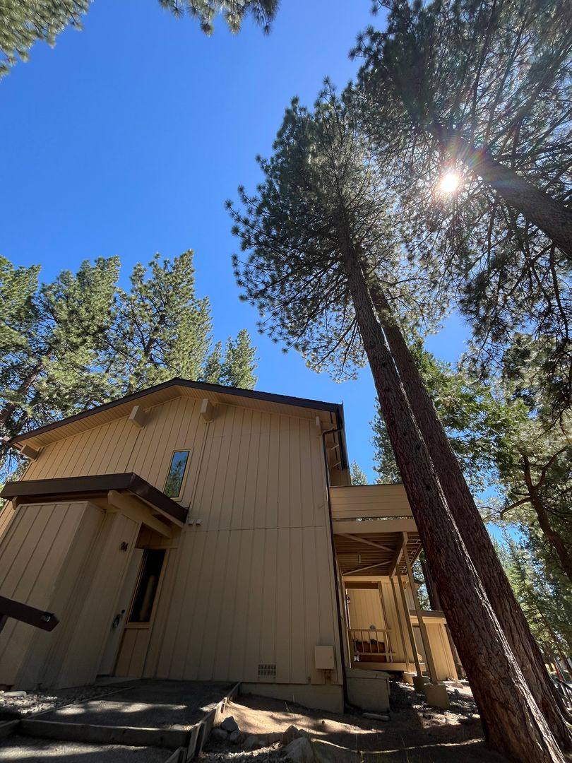 Apartment for rent at 321 Ski Way, Incline Village, NV 89451