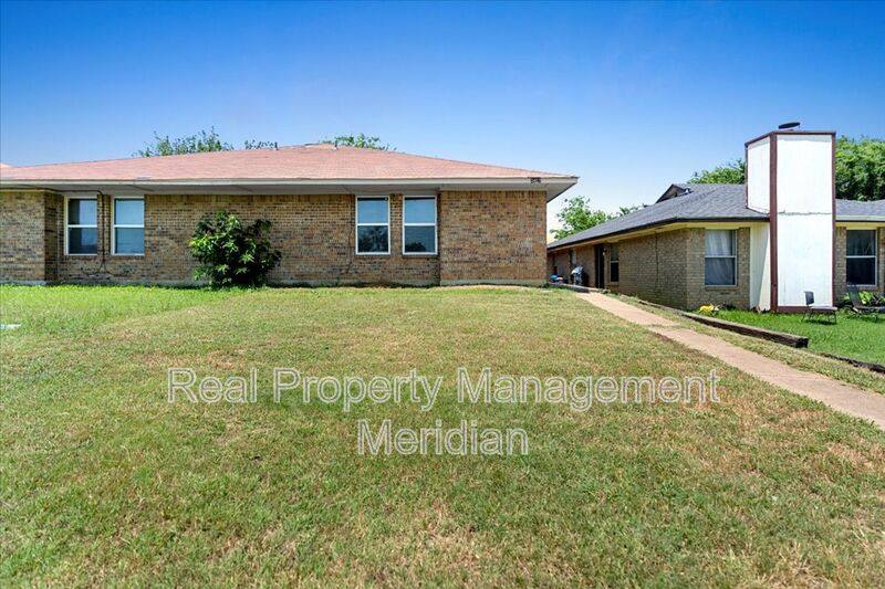 House for rent at 3407 Republic Dr, Fort Worth, TX 76140