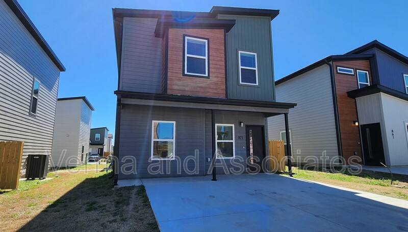 House for rent at 871 Boardwalk Ave, Centerton, AR 72719