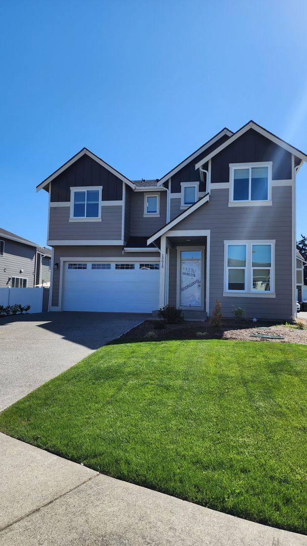 House for rent at 15615 View Dr SE, Yelm, WA 98597