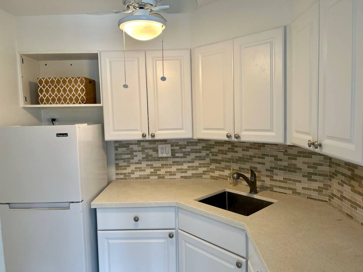 Condo for rent at 600 N Birch Rd, Fort Lauderdale, FL 33304