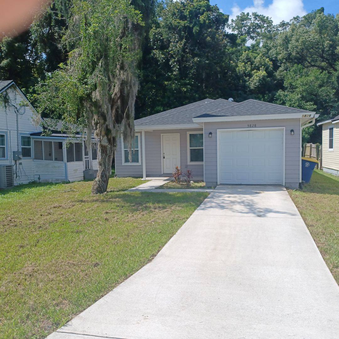 House for rent at 5828 Harris Ave, Jacksonville, FL 32211