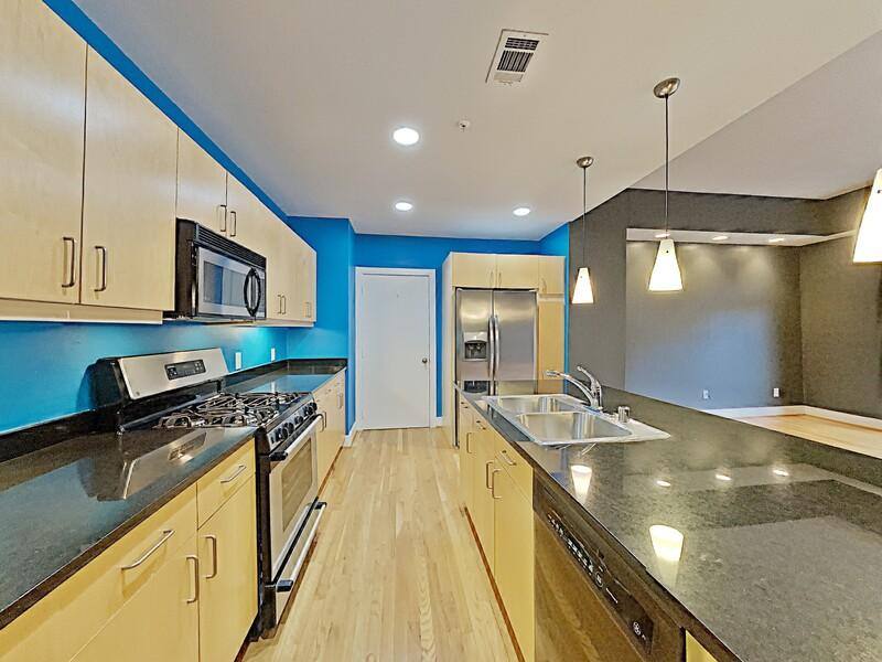 Apartment for rent at 5055 Addison Circle, Addison, TX 75001