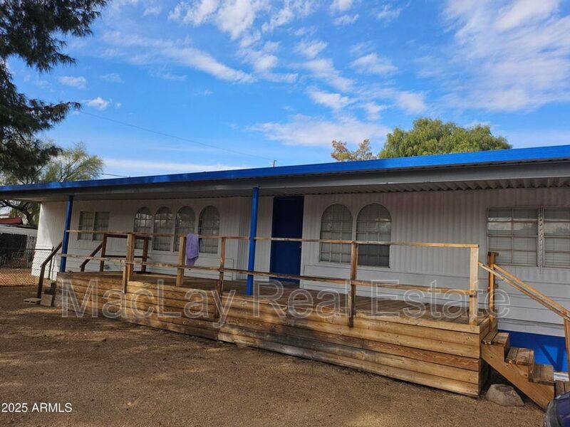 House for rent at 720 S 97th Place, Mesa, AZ 85208