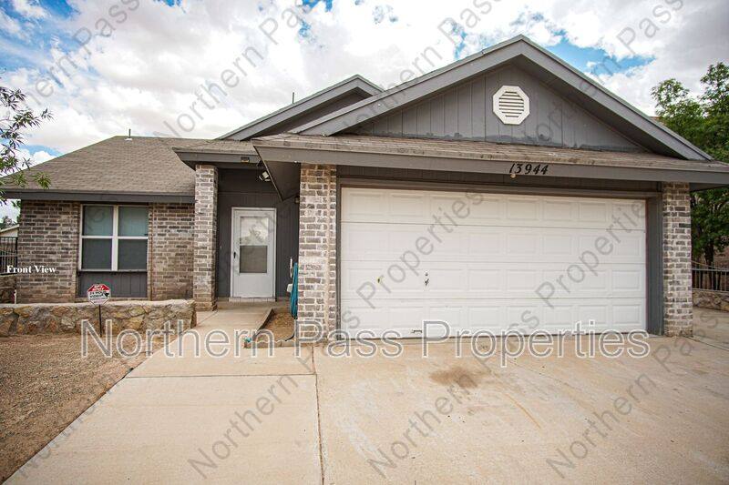 House for rent at 13944 Roslyn, El Paso, TX 79928