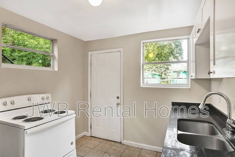 Apartment for rent at 1530 21st St W #2, Jacksonville, FL 32209