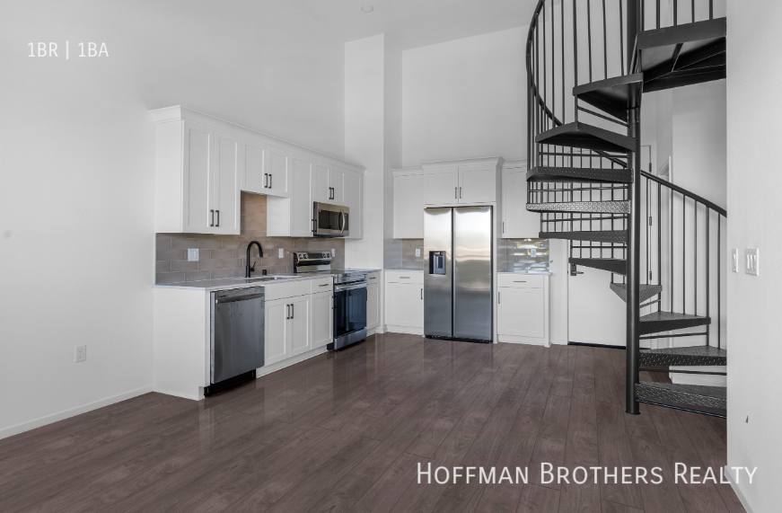 Apartment for rent at 801 Pearl St, La Jolla, CA 92037