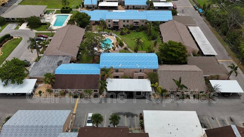 Condo for rent at 6228 7th Ave W #1, Bradenton, FL 34209