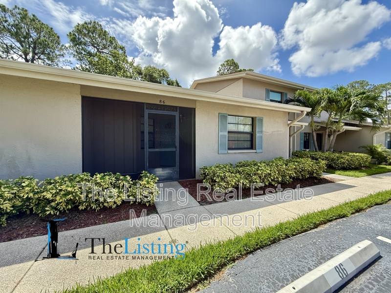 Apartment for rent at 2131 Ridge Rd S #86, Largo, FL 33778