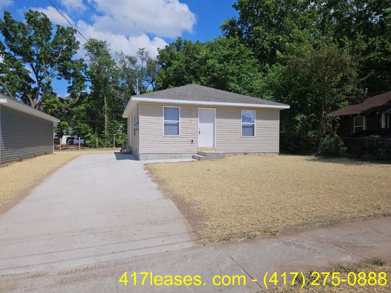 House for rent at 2320 N Taylor Ave, Springfield, MO 65803