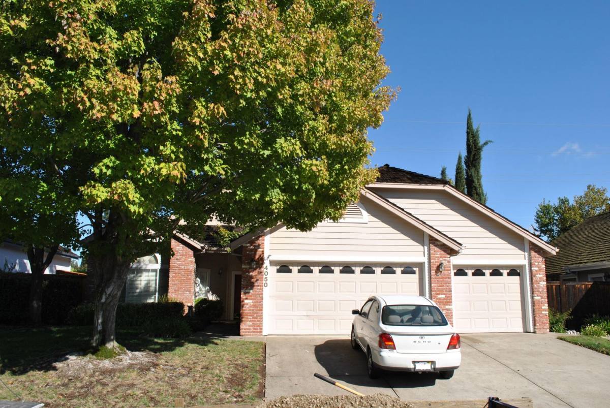 House for rent at 4050 Tilden Dr, Roseville, CA 95661