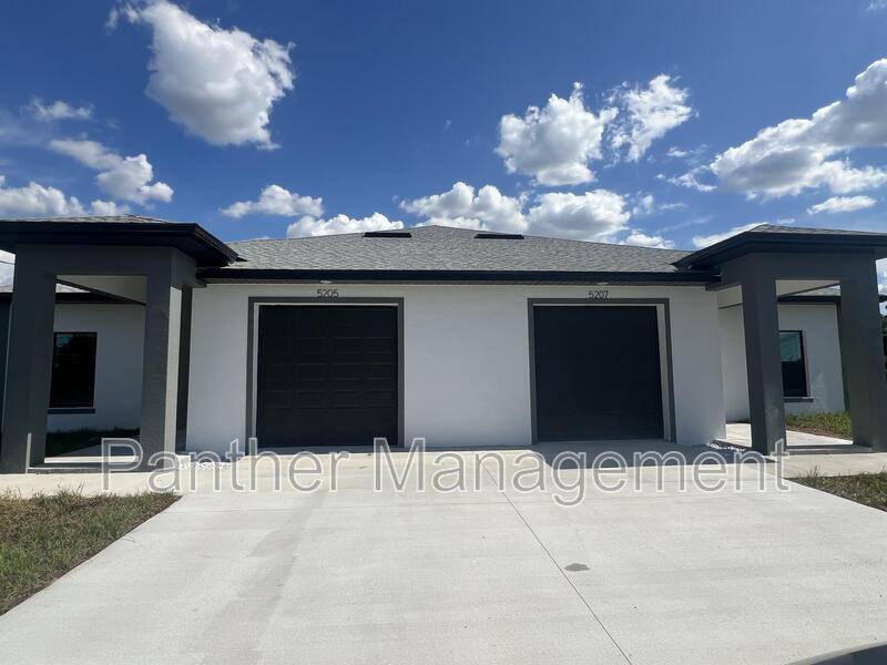Apartment for rent at 5207 Benton St, Lehigh Acres, FL 33971