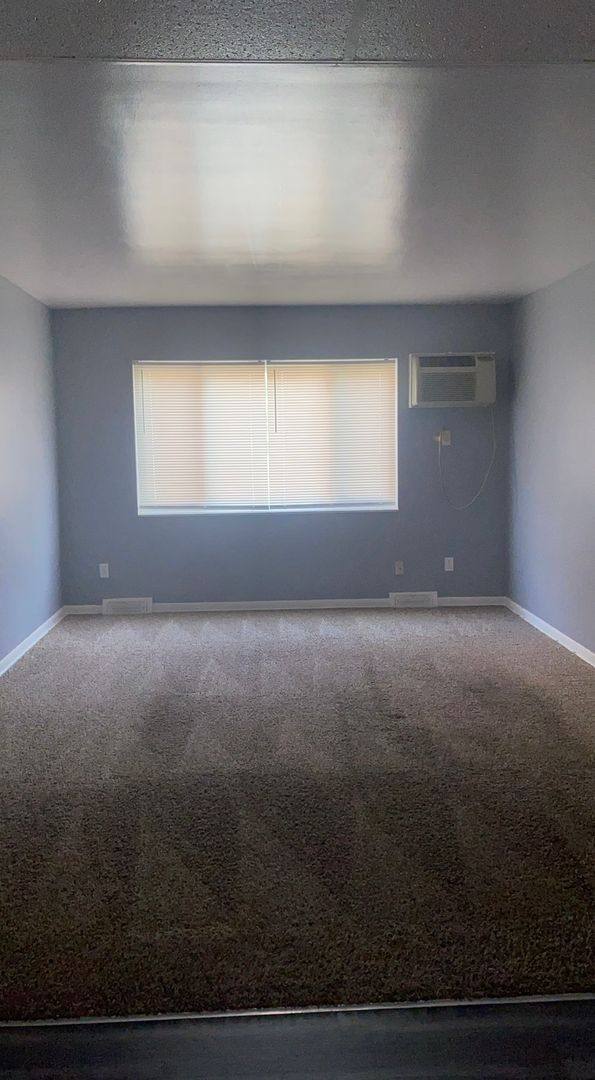 Apartment for rent at 27800 Euclid Ave, Euclid, OH 44132