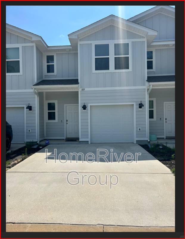 Townhouse for rent at 1019 McLaren Circle, Fort Walton Beach, FL 32547