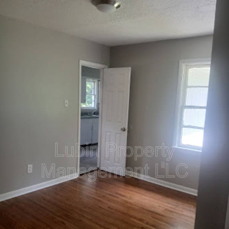 House for rent at 1252 Maywood Rd, Memphis, TN 38114