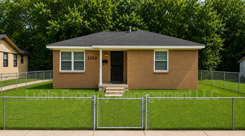 House for rent at 1252 Maywood Rd, Memphis, TN 38114