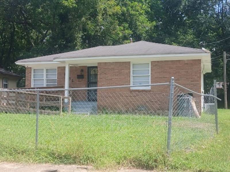 House for rent at 1252 Maywood Rd, Memphis, TN 38114