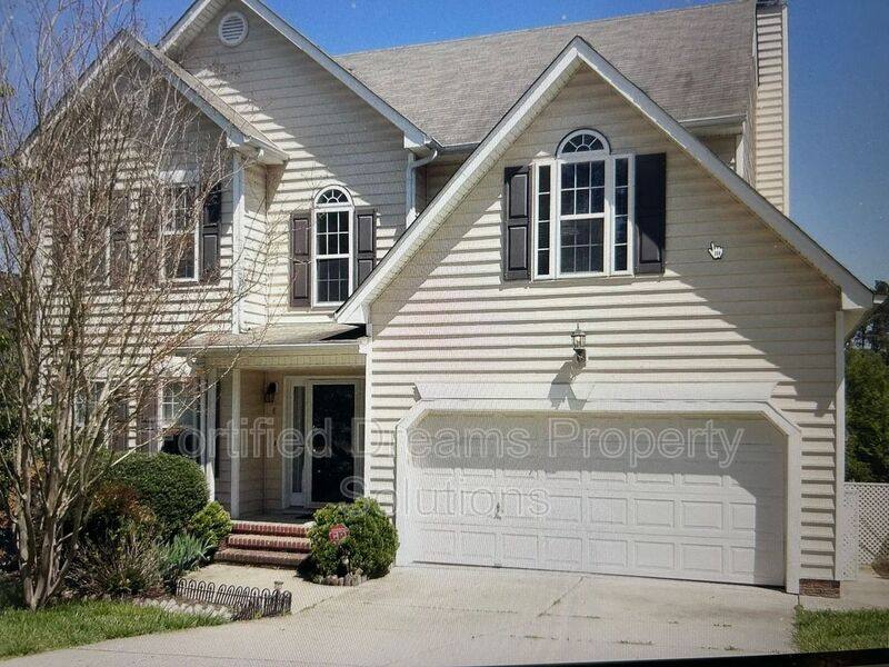 House for rent at 8 Mill Path Lane, Greensboro, NC 27407
