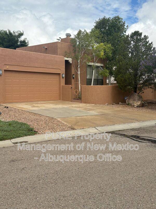 House for rent at 8220 W Raintree Dr NE, Albuquerque, NM 87122
