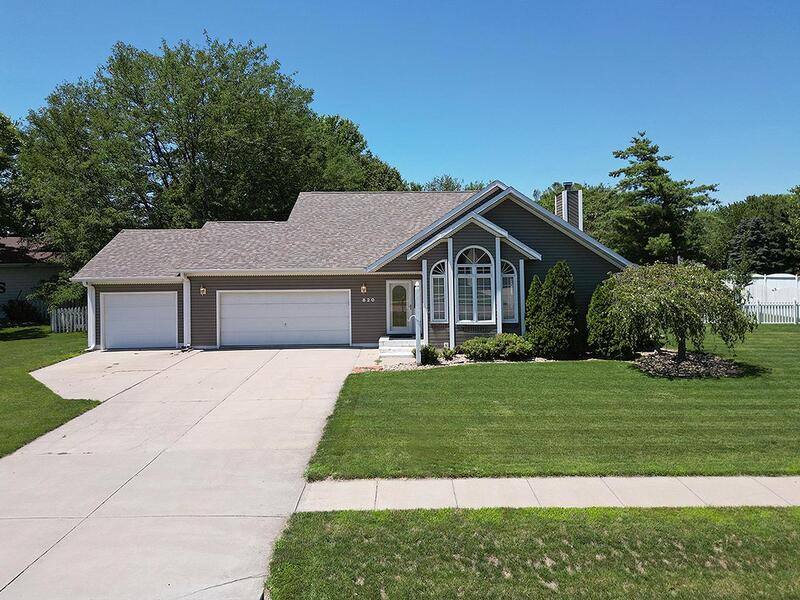 House for rent at 820 Redwood Rd, Grand Island, NE 68803
