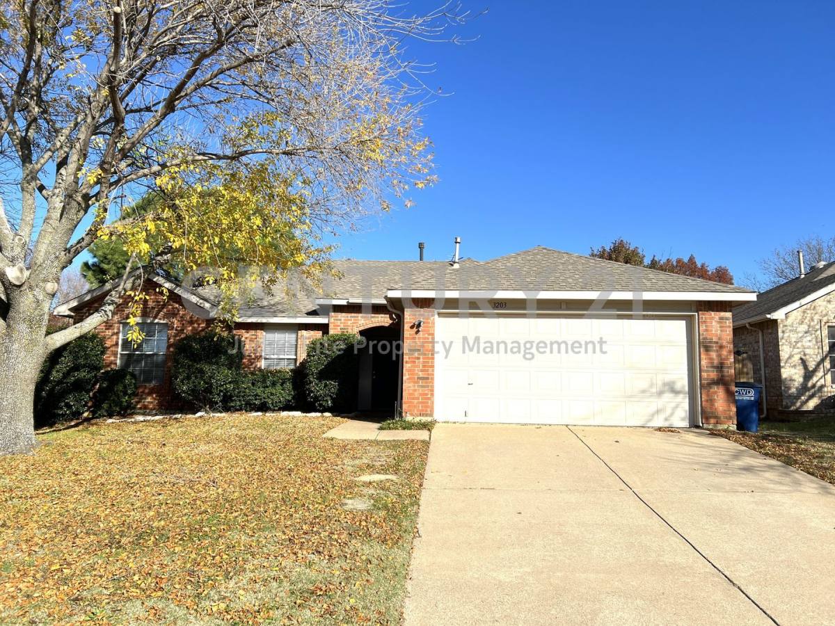 House for rent at 3203 Athens Dr, Denton, TX 76210