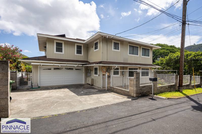 House for rent at 3329 Woodlawn Dr, Honolulu, HI 96822