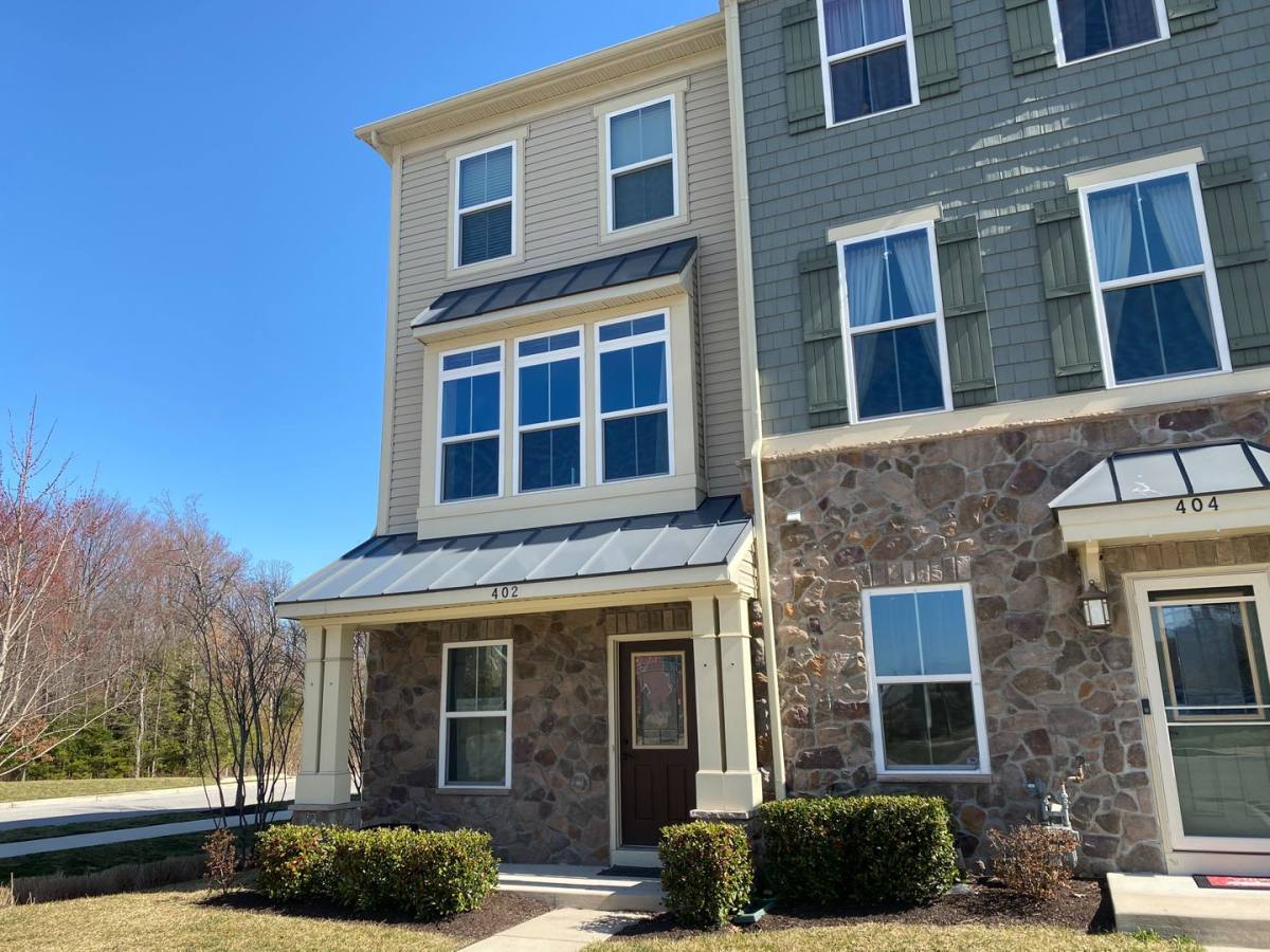 Townhouse for rent at 402 Willow Bend Dr, Glen Burnie, MD 21060