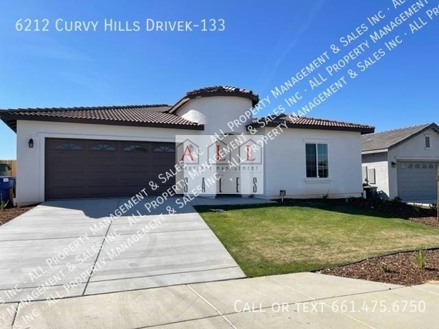 House for rent at 6212 Curvy Hills Dr, Bakersfield, CA 93306