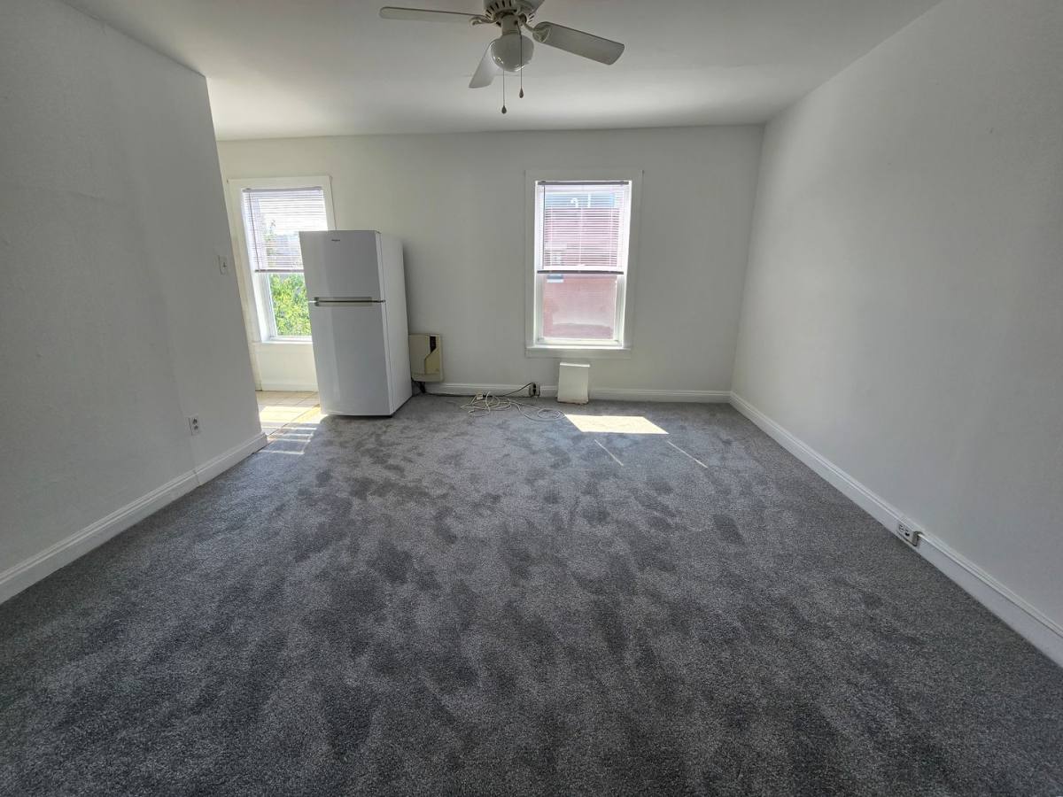 Apartment for rent at 637 N 16th St, Philadelphia, PA 19130