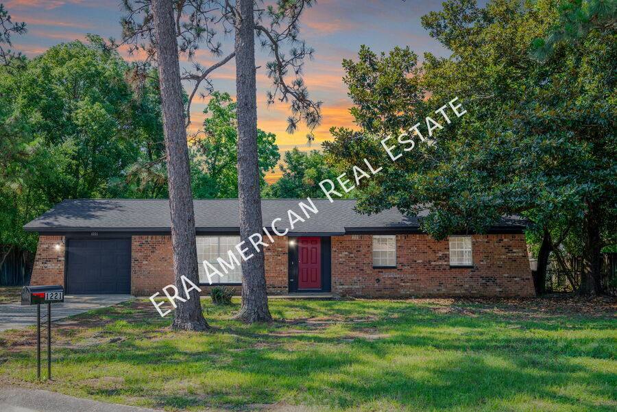 House for rent at 1221 Albuquerque Circle, Pensacola, FL 32505