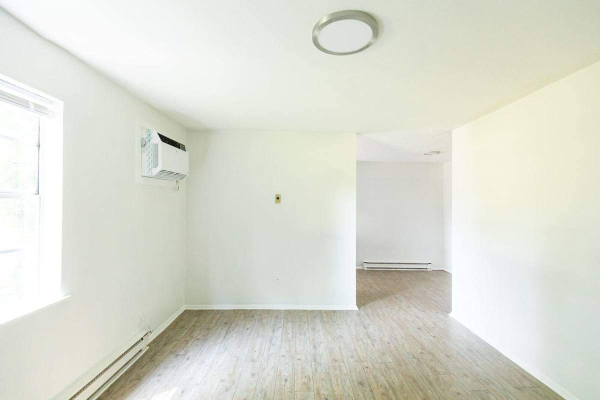 Apartment for rent at 423 Lily St #54, Greenville, SC 29617