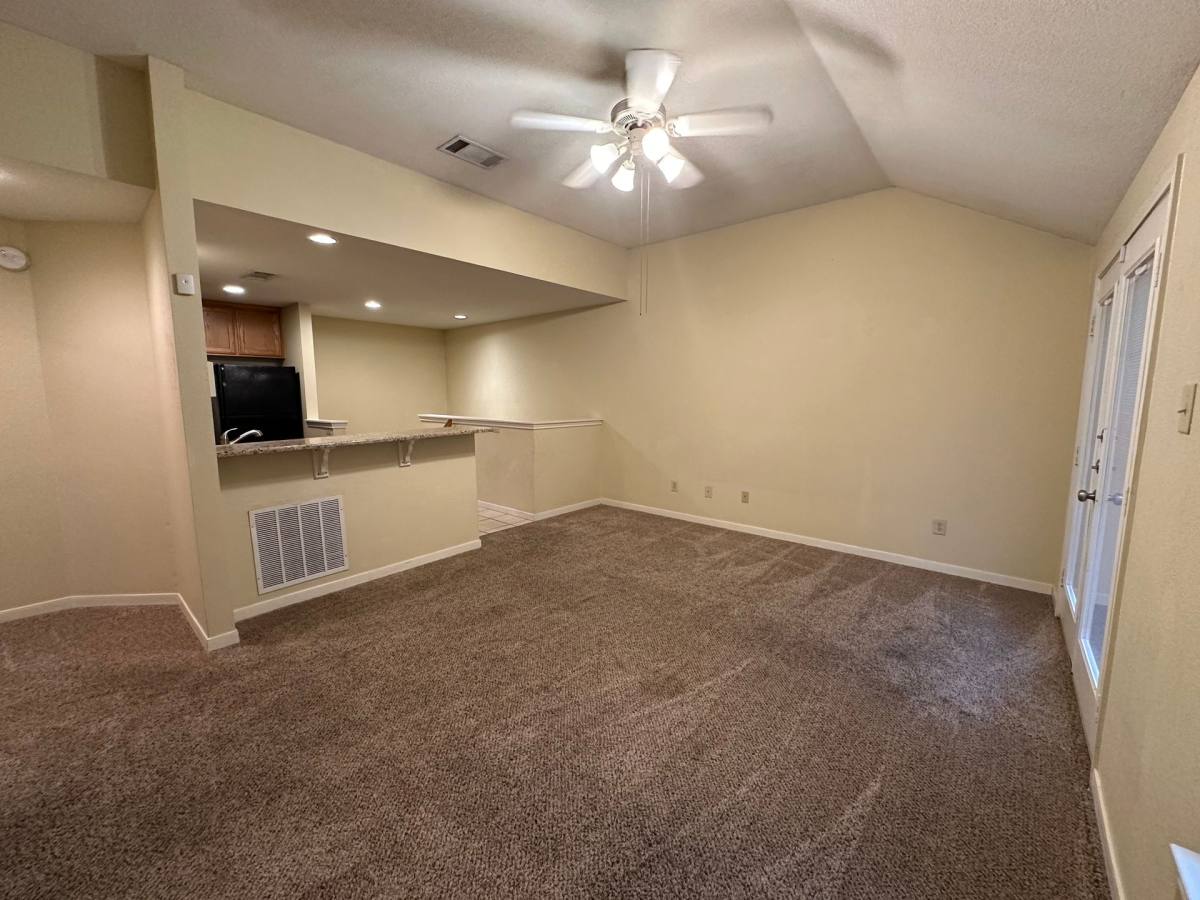 Apartment for rent at 1907 & 1909 S, Waco, TX 76706