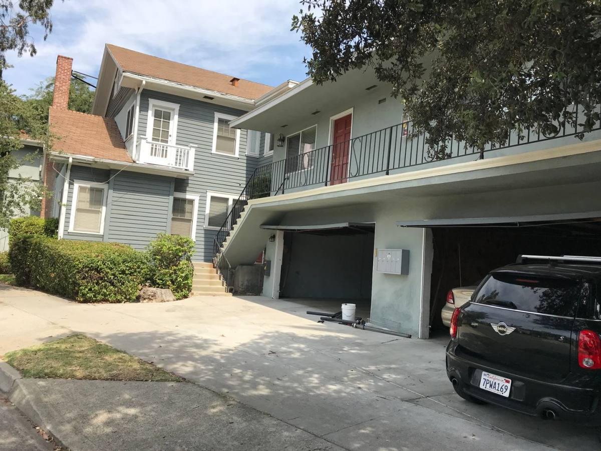 Apartment for rent at 1361 E Del Mar Blvd, Pasadena, CA 91106