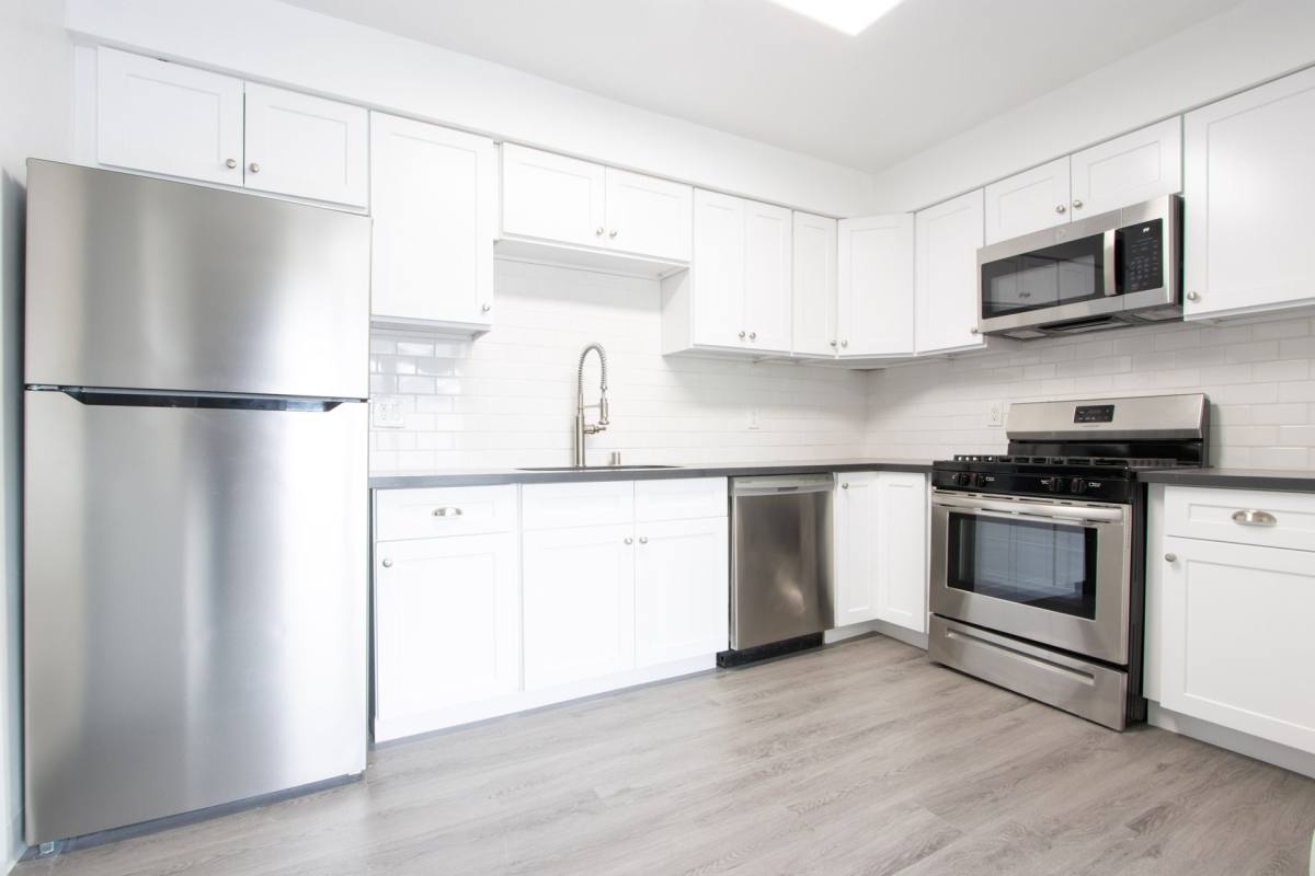 Apartment for rent at 1118 Lyman Place, Los Angeles, CA 90029