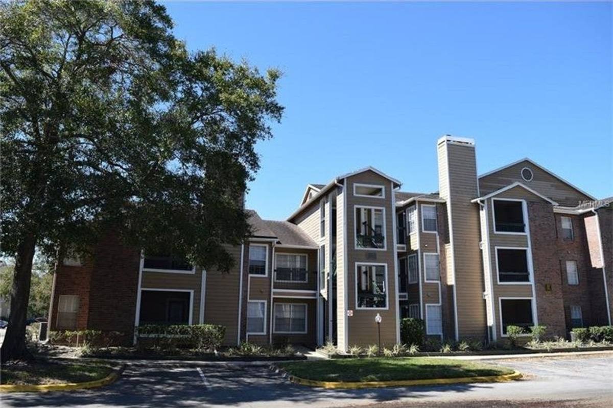 Condo for rent at 4200 Thornbriar Lane, Orlando, FL 32822