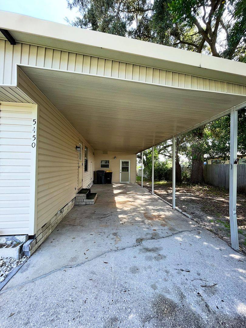 House for rent at 5450 Golden Gate Blvd, Polk City, FL 33868