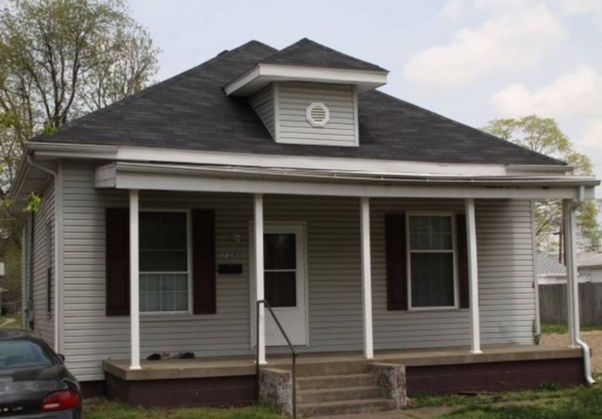 House for rent at 726 Jackson Ave, Evansville, IN 47713
