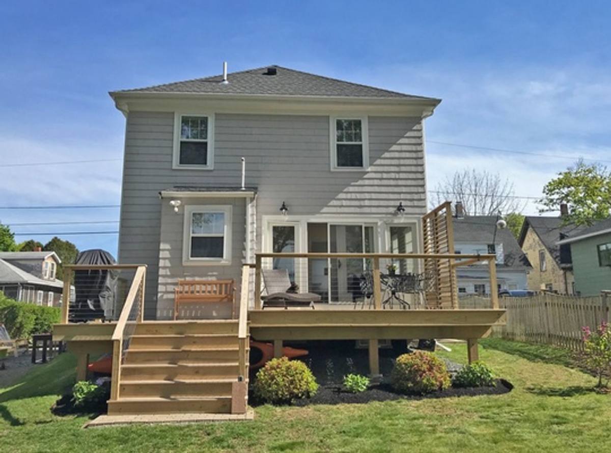 Apartment for rent at 10 Gloucester Ave #A, Gloucester, MA 01930
