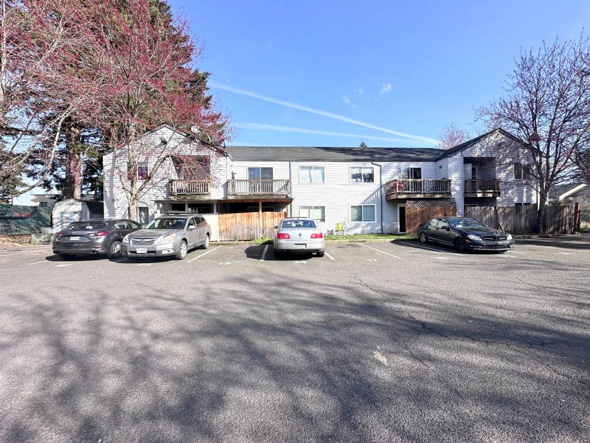 Apartment for rent at 142 SE 160th #27, Portland, OR 97233