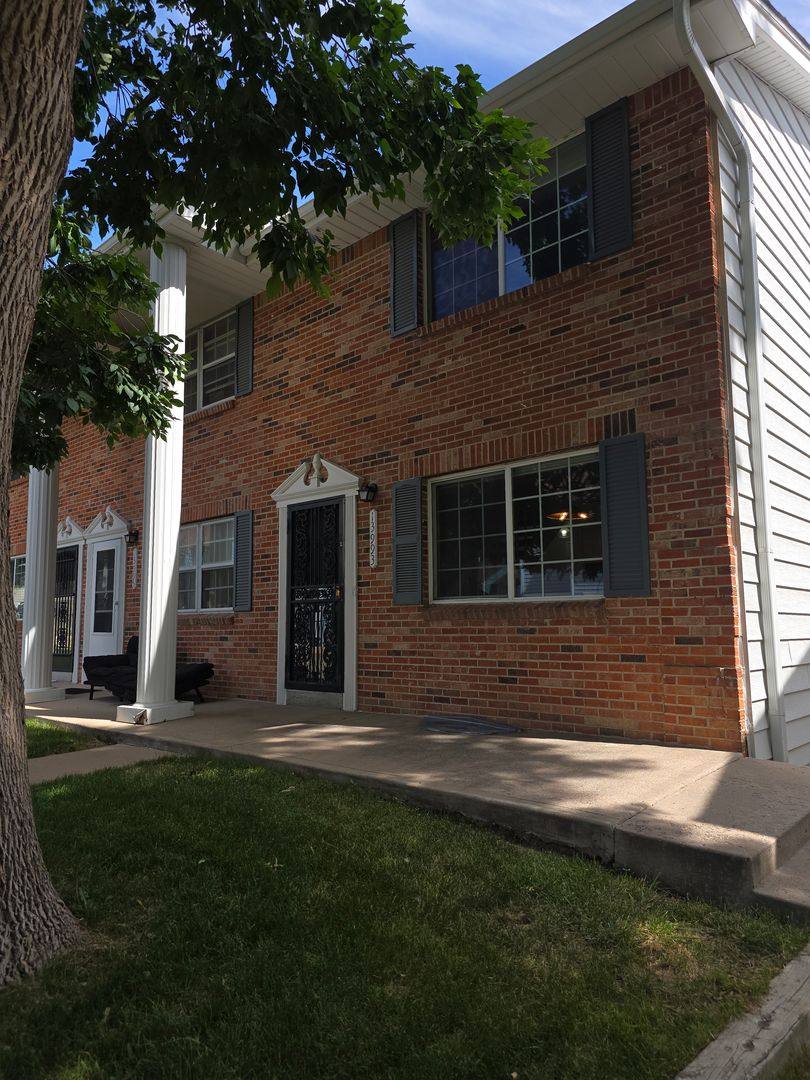 Townhouse for rent at 13993 E Utah Circle, Aurora, CO 80012