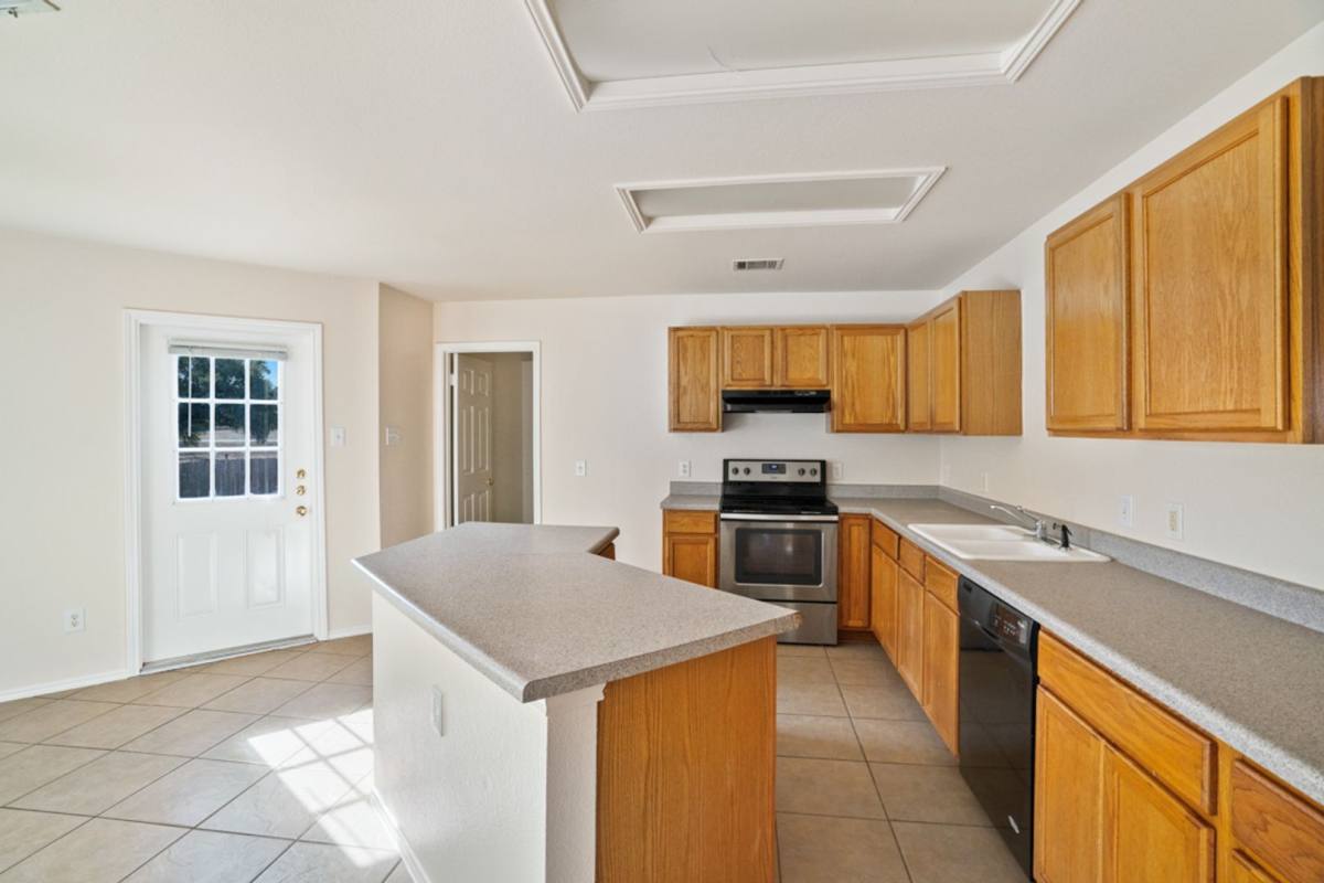 House for rent at 2024 Continental Pass, Cedar Park, TX 78613
