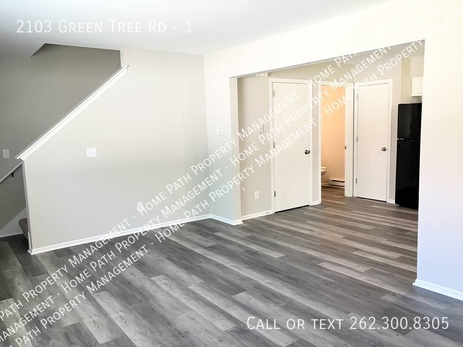 Townhouse for rent at 2103 Green Tree Rd #1, West Bend, WI 53090